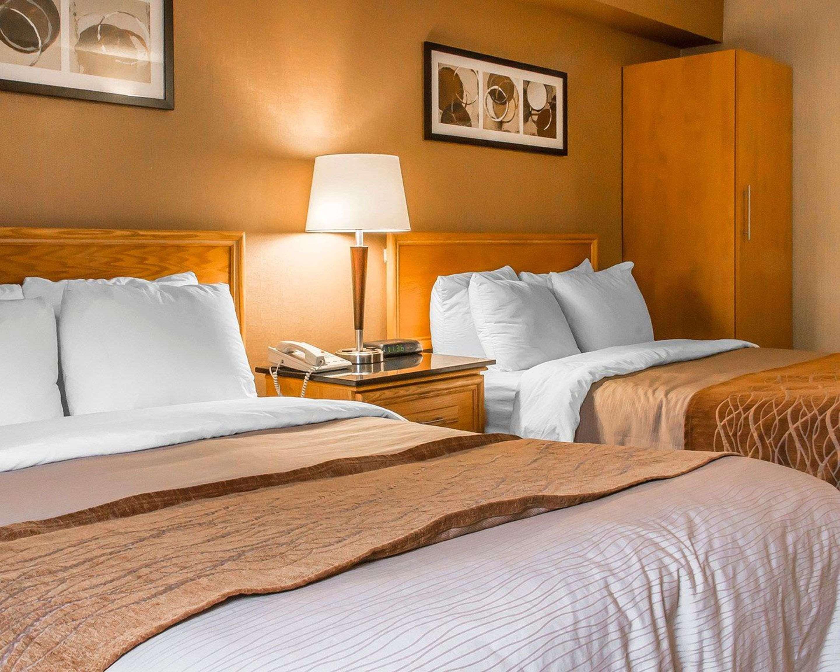 Comfort Inn Kenora Bagian luar foto