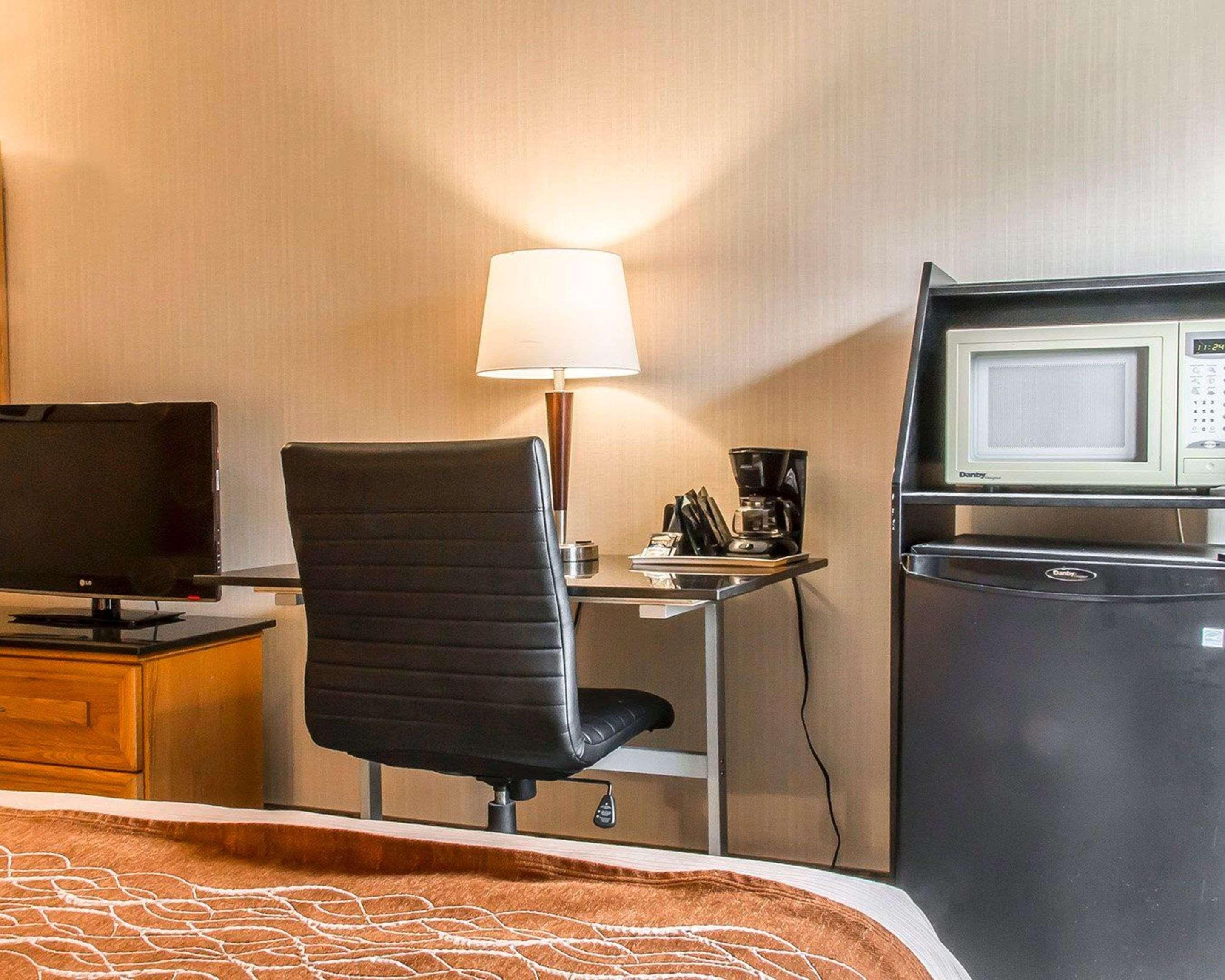Comfort Inn Kenora Bagian luar foto