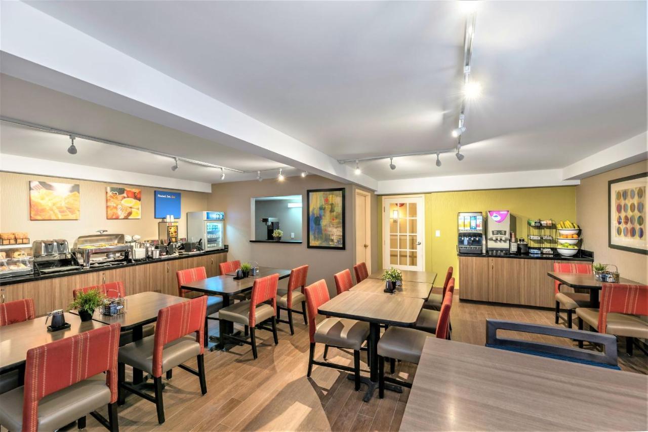 Comfort Inn Kenora Bagian luar foto
